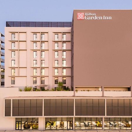Hilton Garden Inn Windhoek Extérieur photo