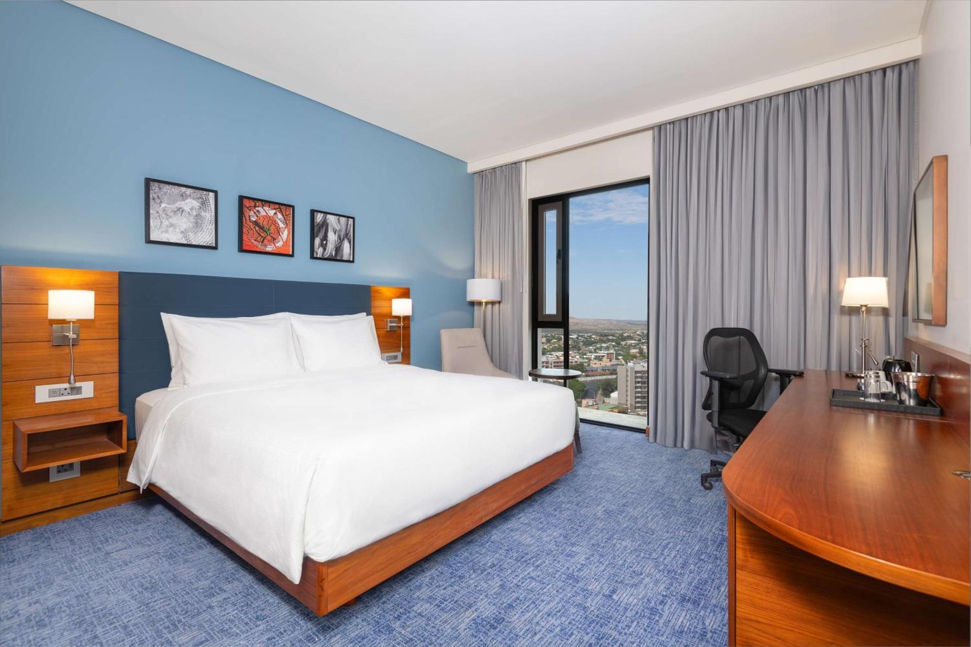 Hilton Garden Inn Windhoek Extérieur photo