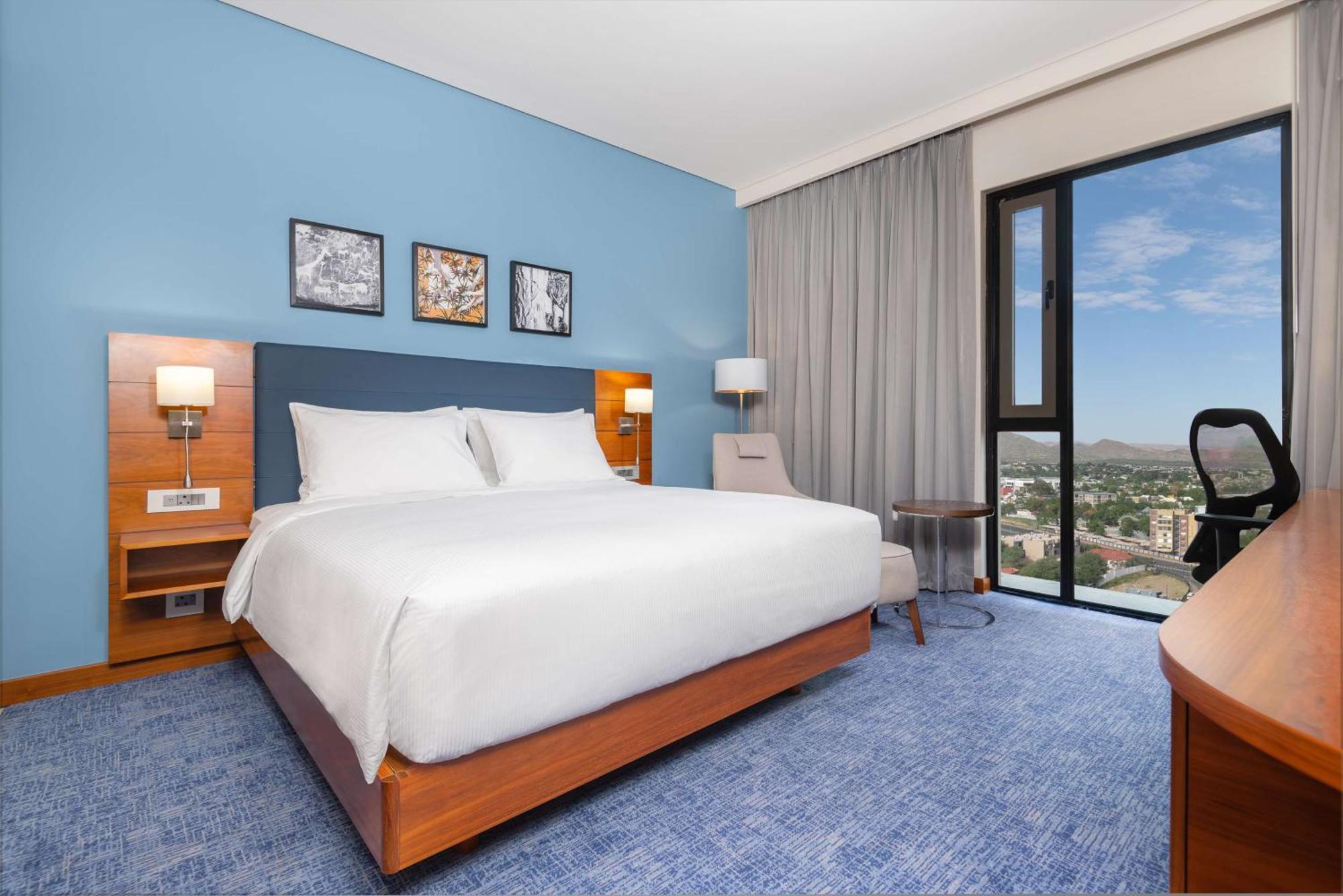 Hilton Garden Inn Windhoek Extérieur photo